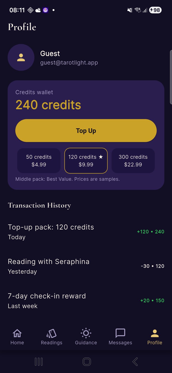 Ảnh chụp thật màn hình Ví credits của ứng dụng TarotLight: số dư 240 credits, nút Top Up, gói nạp và lịch sử giao dịch